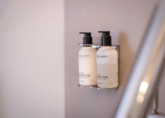 Boutiquehotel The Church Отель Арнем