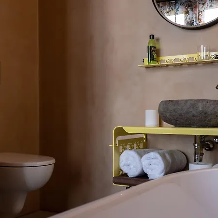 Boutiquehotel The Church Otel